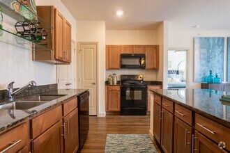 2 Beds • 2 Bath 6312 floor plan